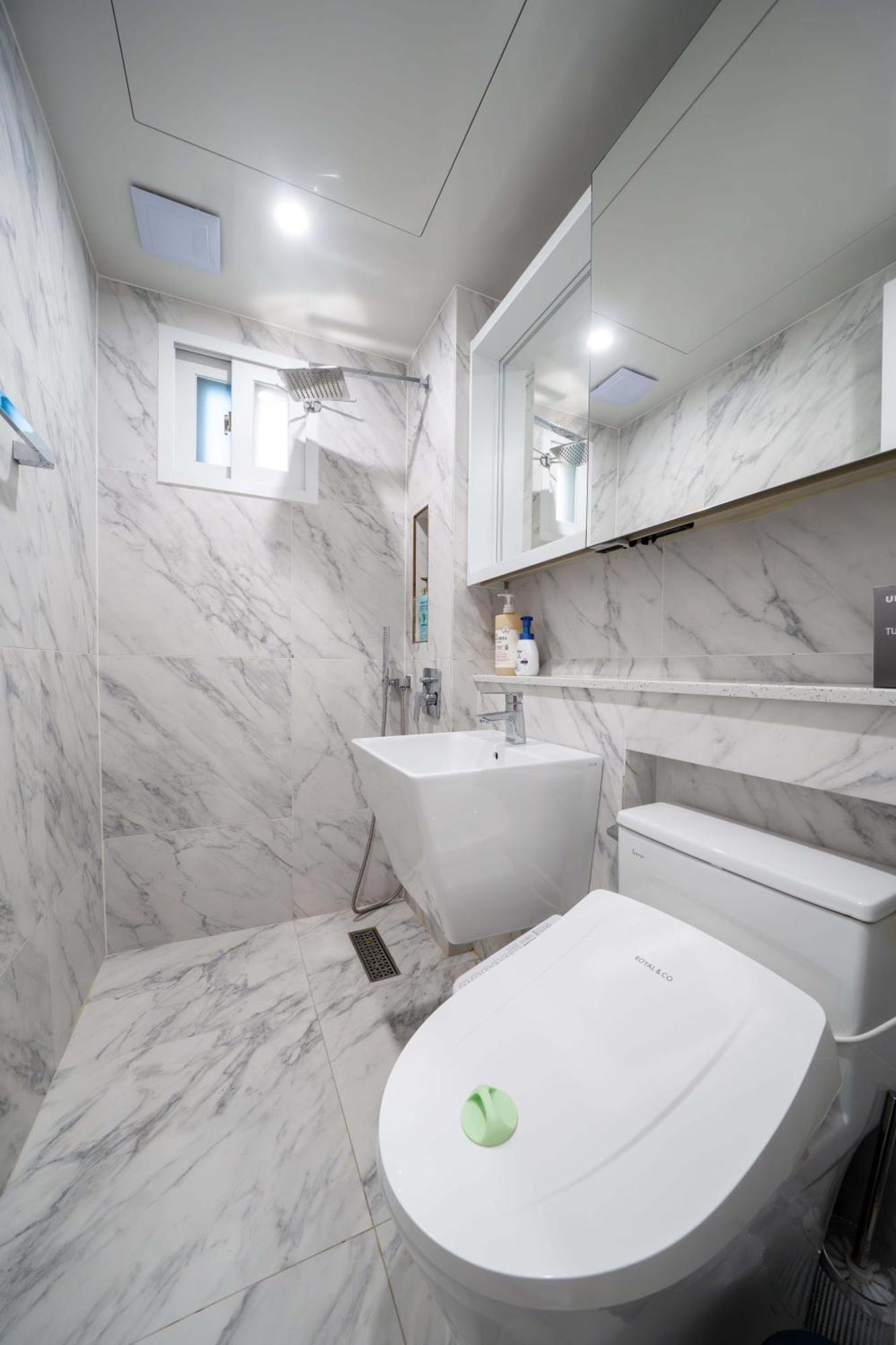 Stunning Luxury Apartment *